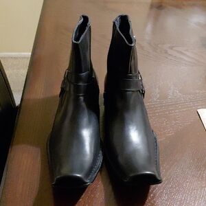Via Spiga Men's Black Leather Boots.